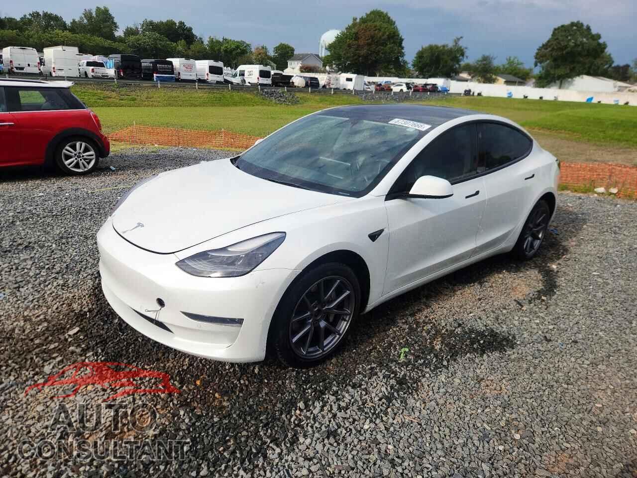 TESLA MODEL 3 2022 - 5YJ3E1EB6NF207192