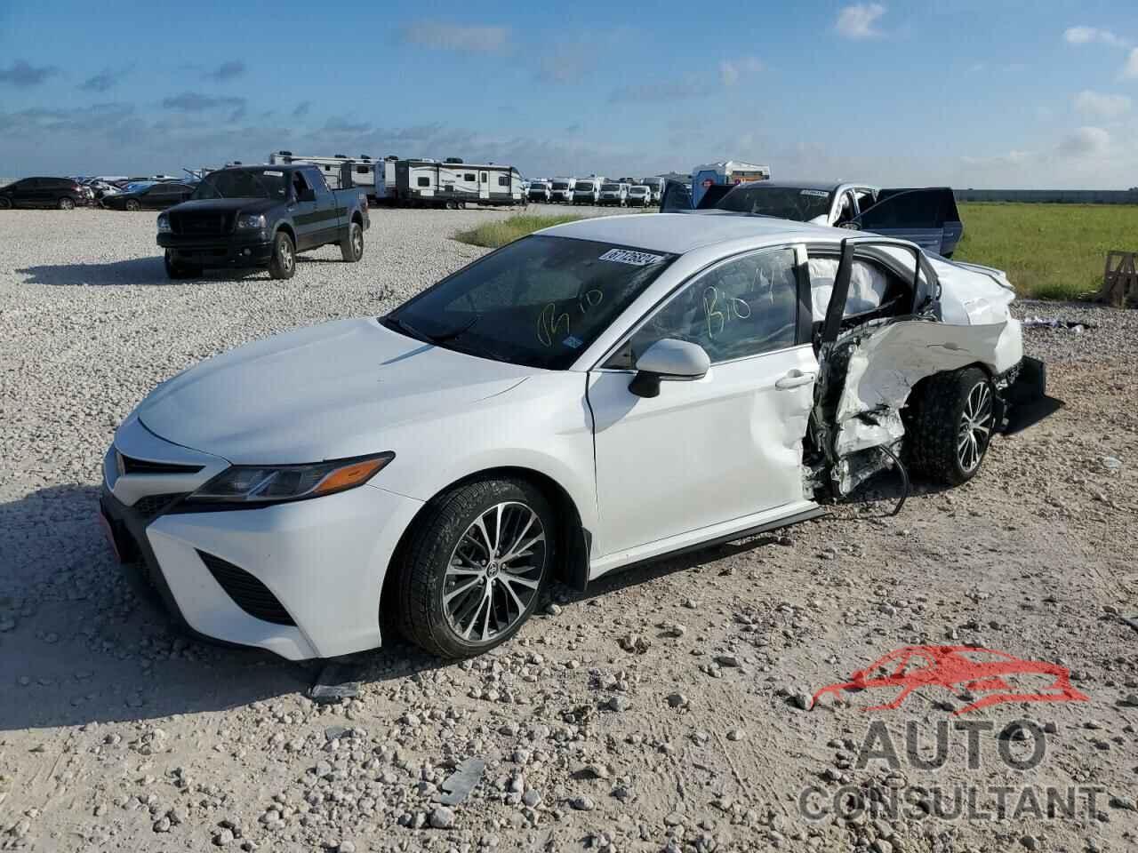 TOYOTA CAMRY 2020 - 4T1M11AK6LU392589