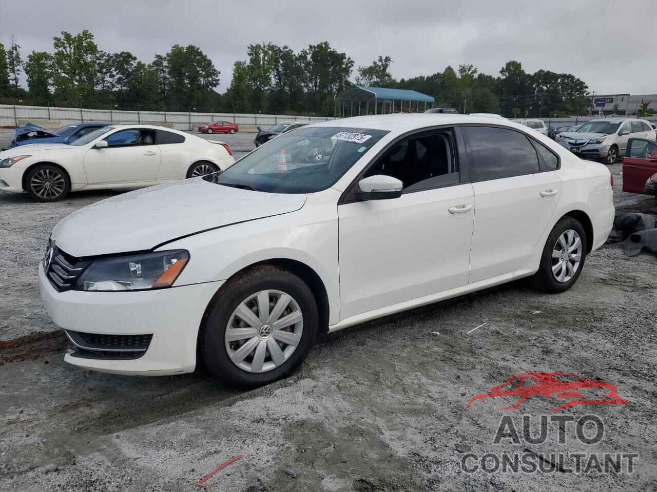 VOLKSWAGEN PASSAT 2013 - 1VWAP7A38DC038563