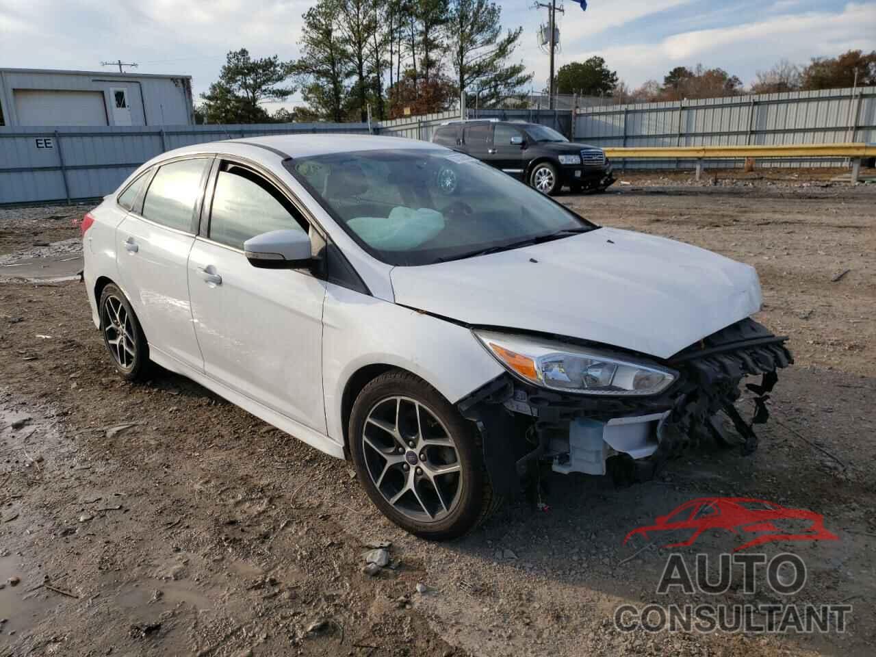 FORD FOCUS 2016 - 1FADP3F27GL304612