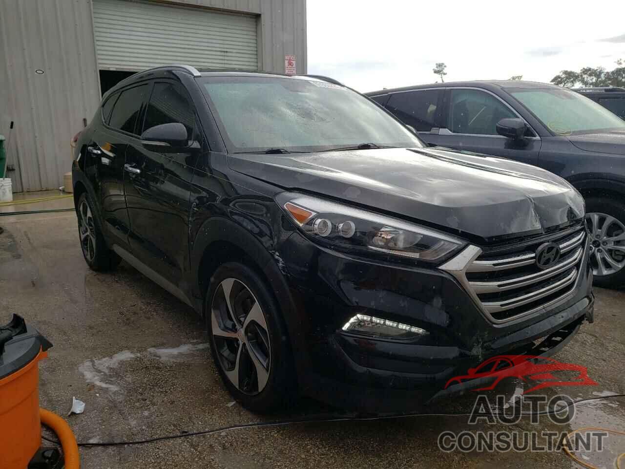HYUNDAI TUCSON 2017 - KM8J3CA22HU271154