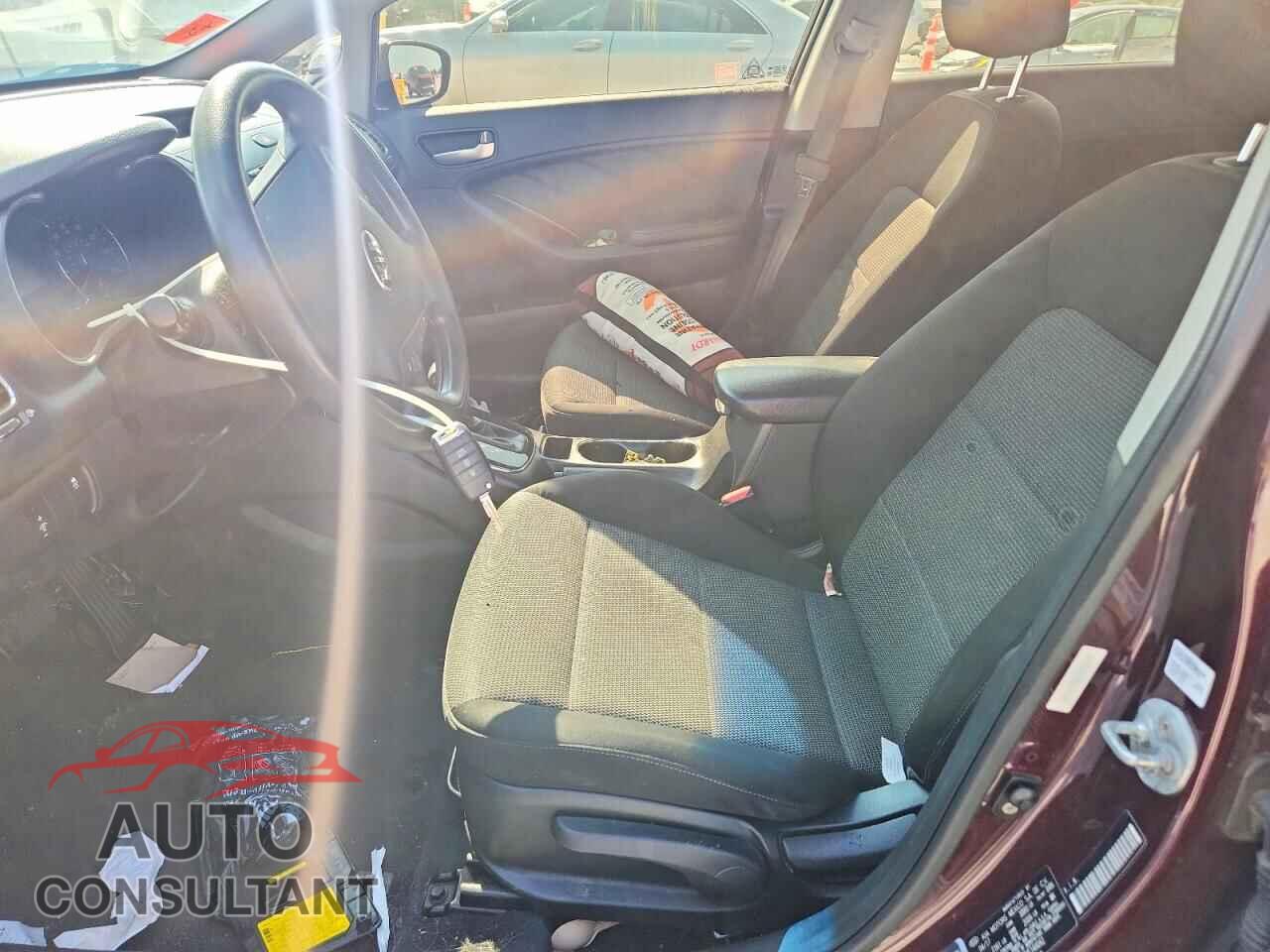KIA FORTE 2017 - 3KPFK4A77HE144042