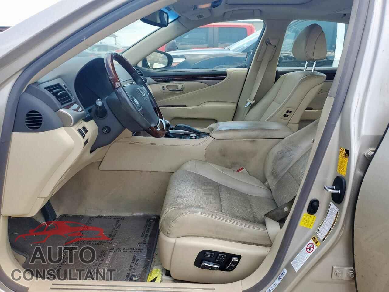LEXUS LS460 2013 - JTHBL5EF7D5124087