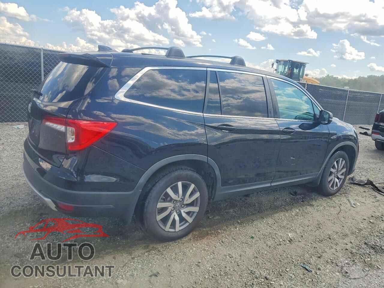 HONDA PILOT 2021 - 5FNYF5H58MB044883