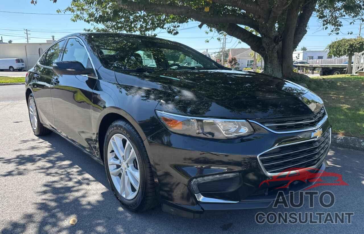 CHEVROLET MALIBU 2018 - 1G1ZD5STXJF125398