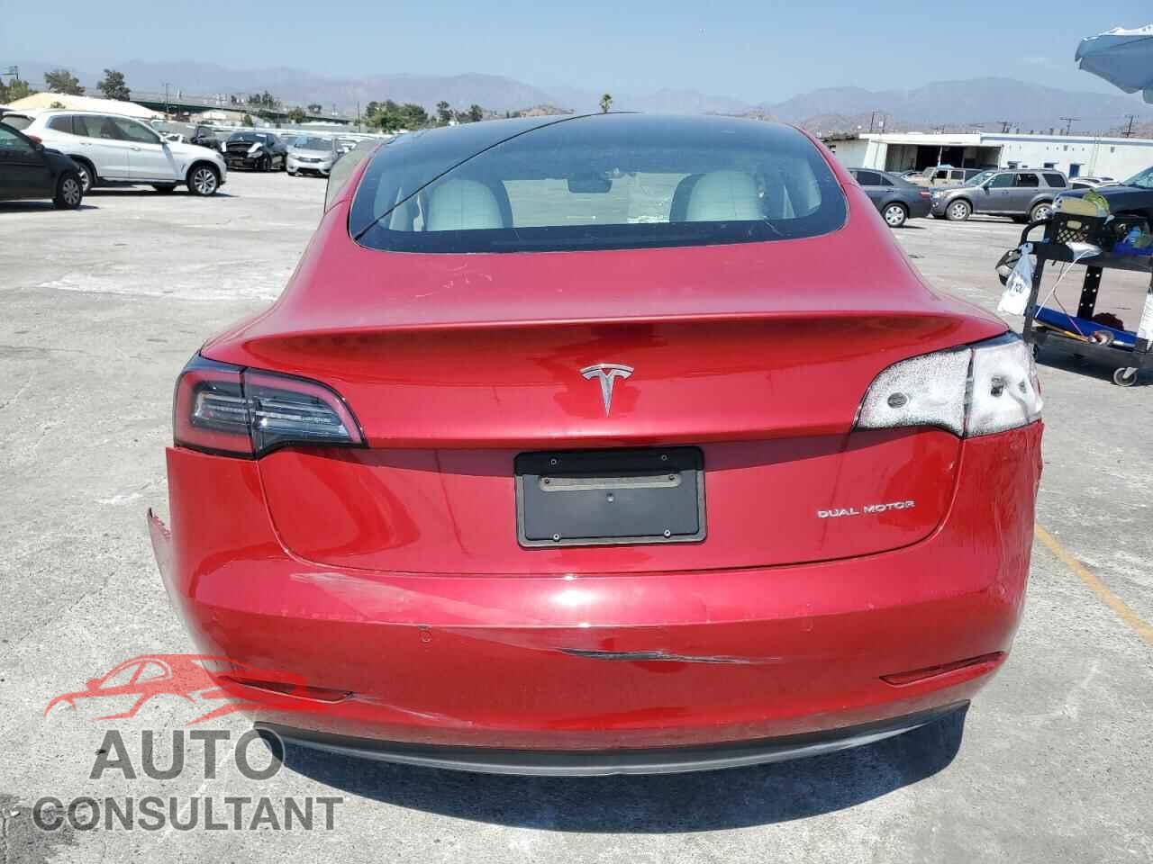 TESLA MODEL 3 2022 - 5YJ3E1EB8NF110348