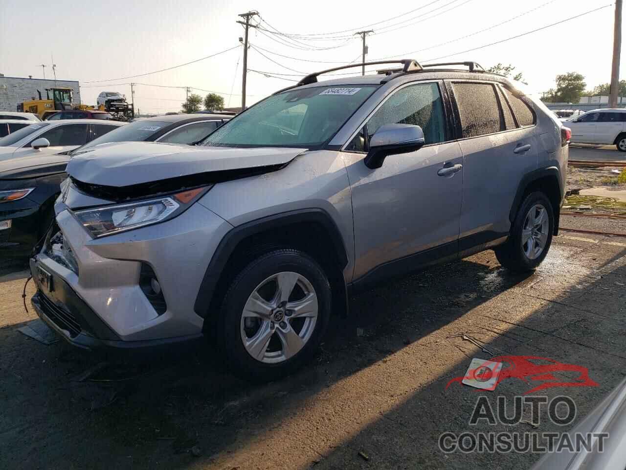 TOYOTA RAV4 2021 - 2T3W1RFV5MC170775