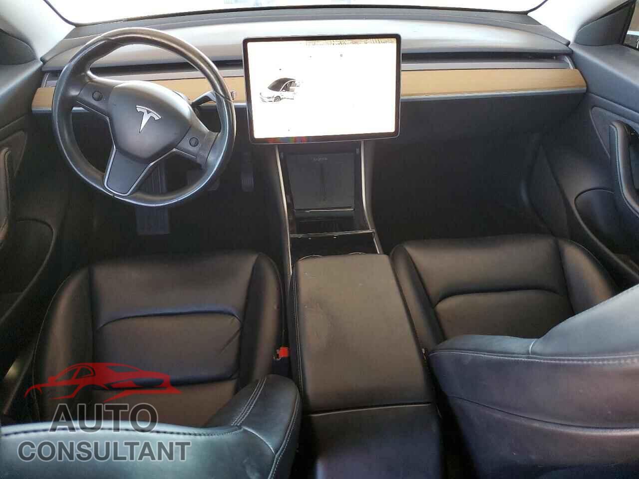 TESLA MODEL 3 2019 - 5YJ3E1EA6KF401711