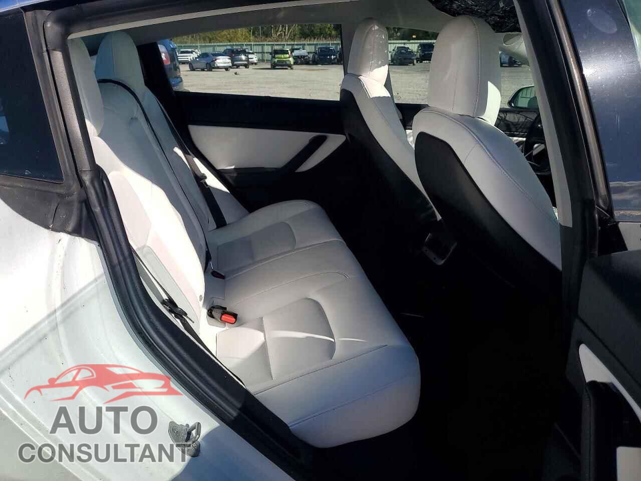 TESLA MODEL 3 2018 - 5YJ3E1EB2JF074666