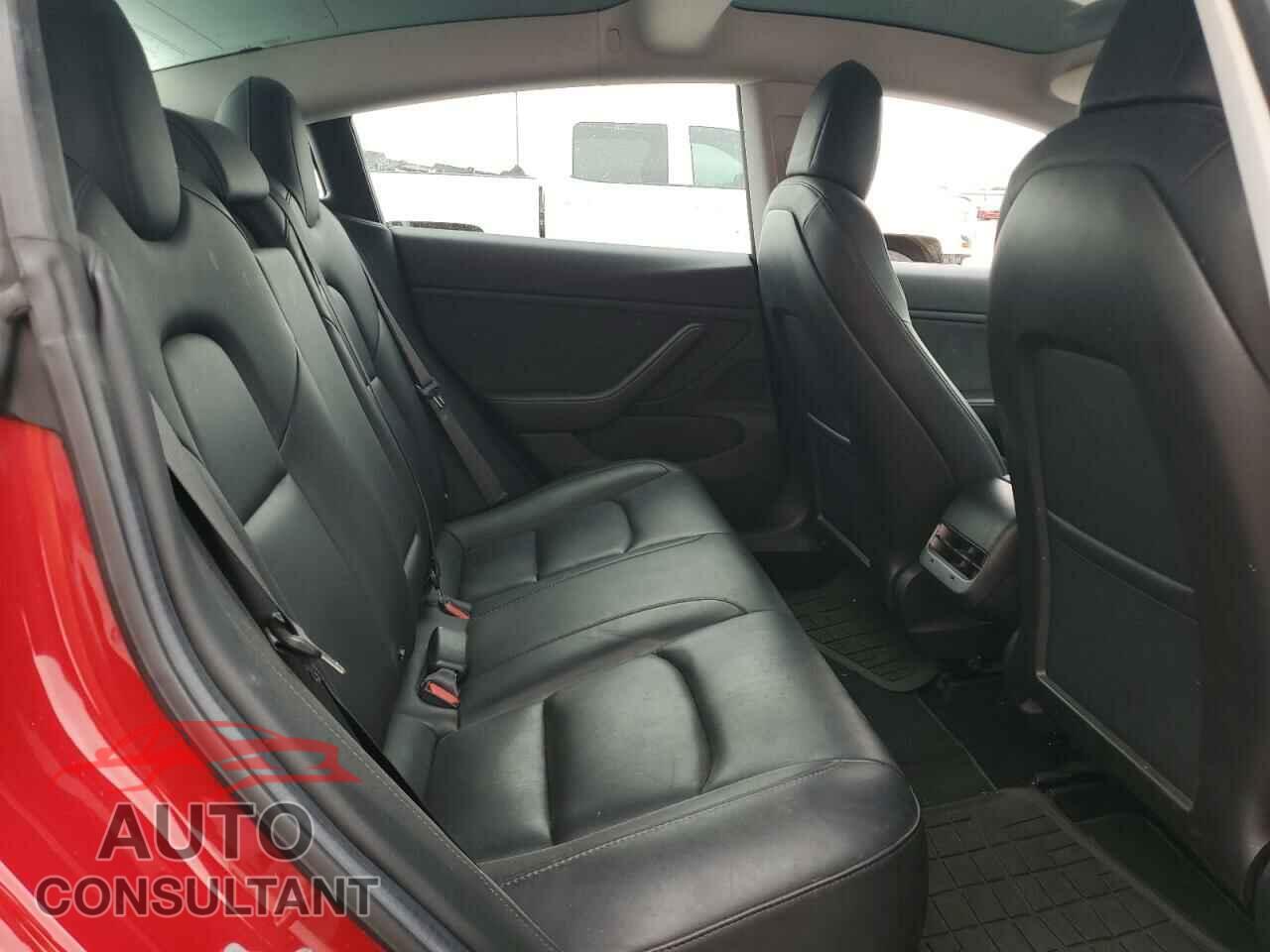TESLA MODEL 3 2018 - 5YJ3E1EA3JF045829