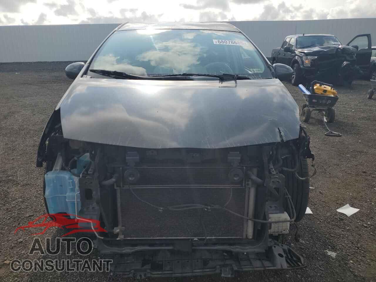 TOYOTA PRIUS 2014 - JTDZN3EU9E3310157