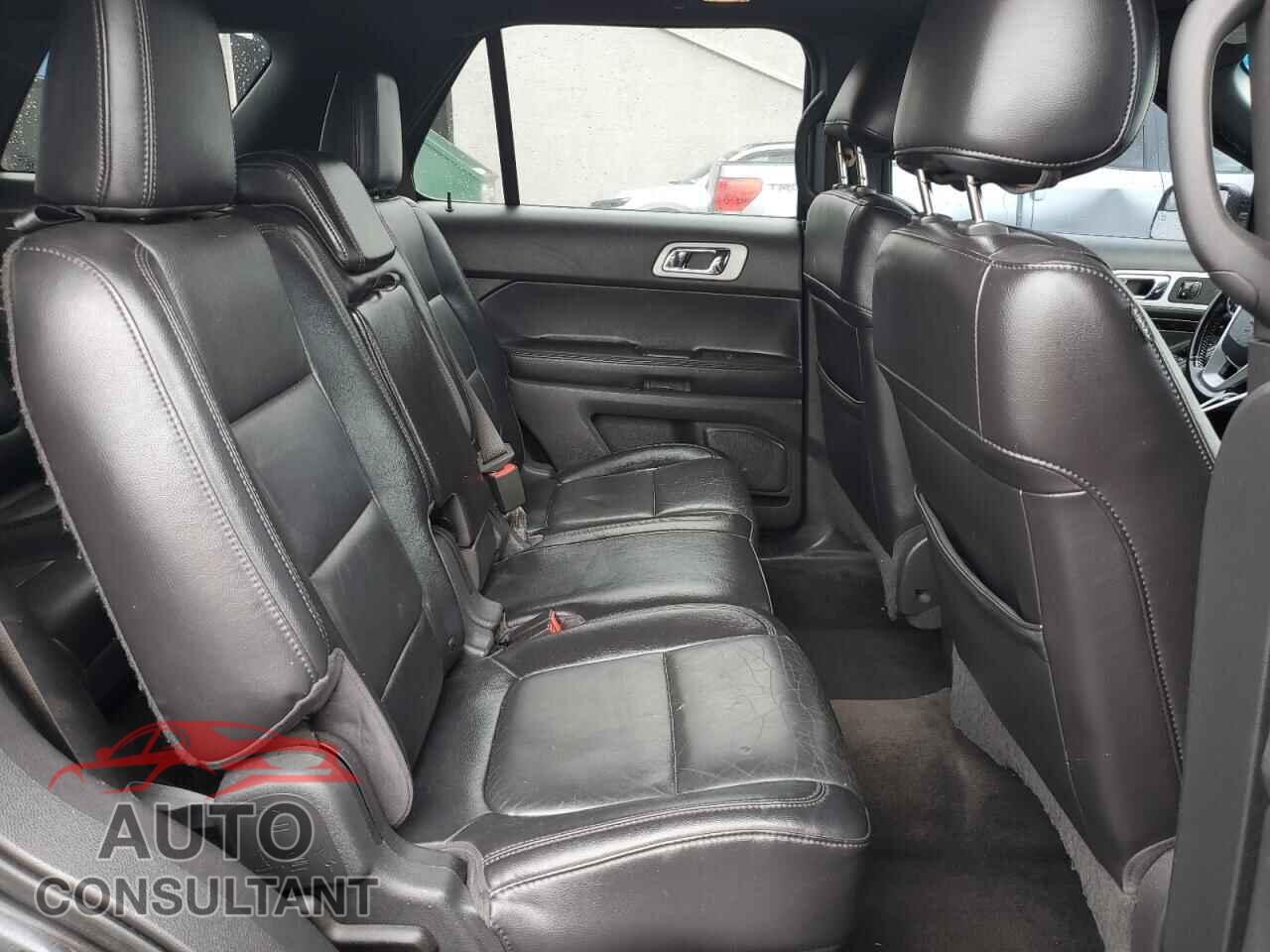 FORD EXPLORER 2011 - 1FMHK8F86BGA17089