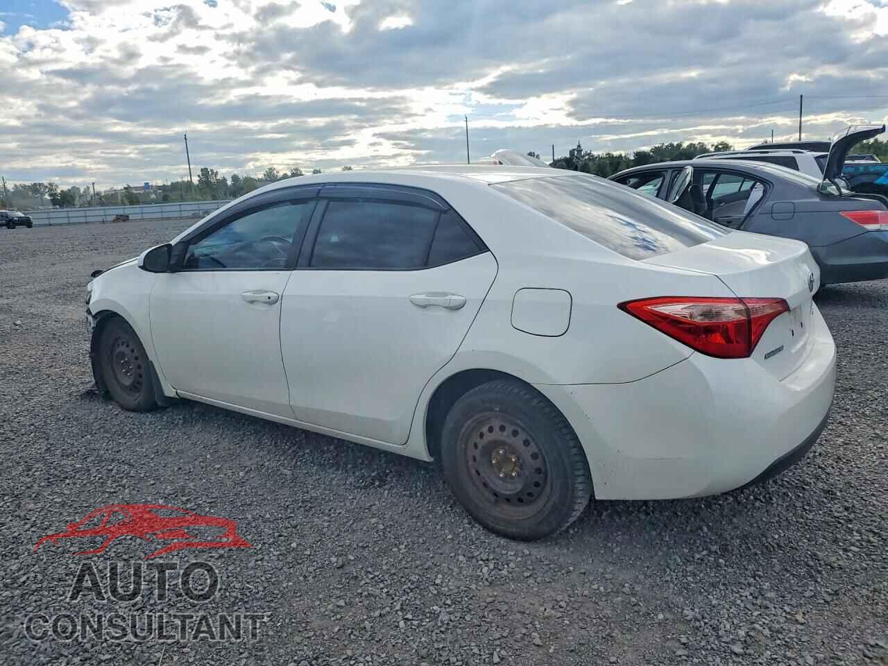 TOYOTA COROLLA 2017 - 2T1BURHEXHC774369