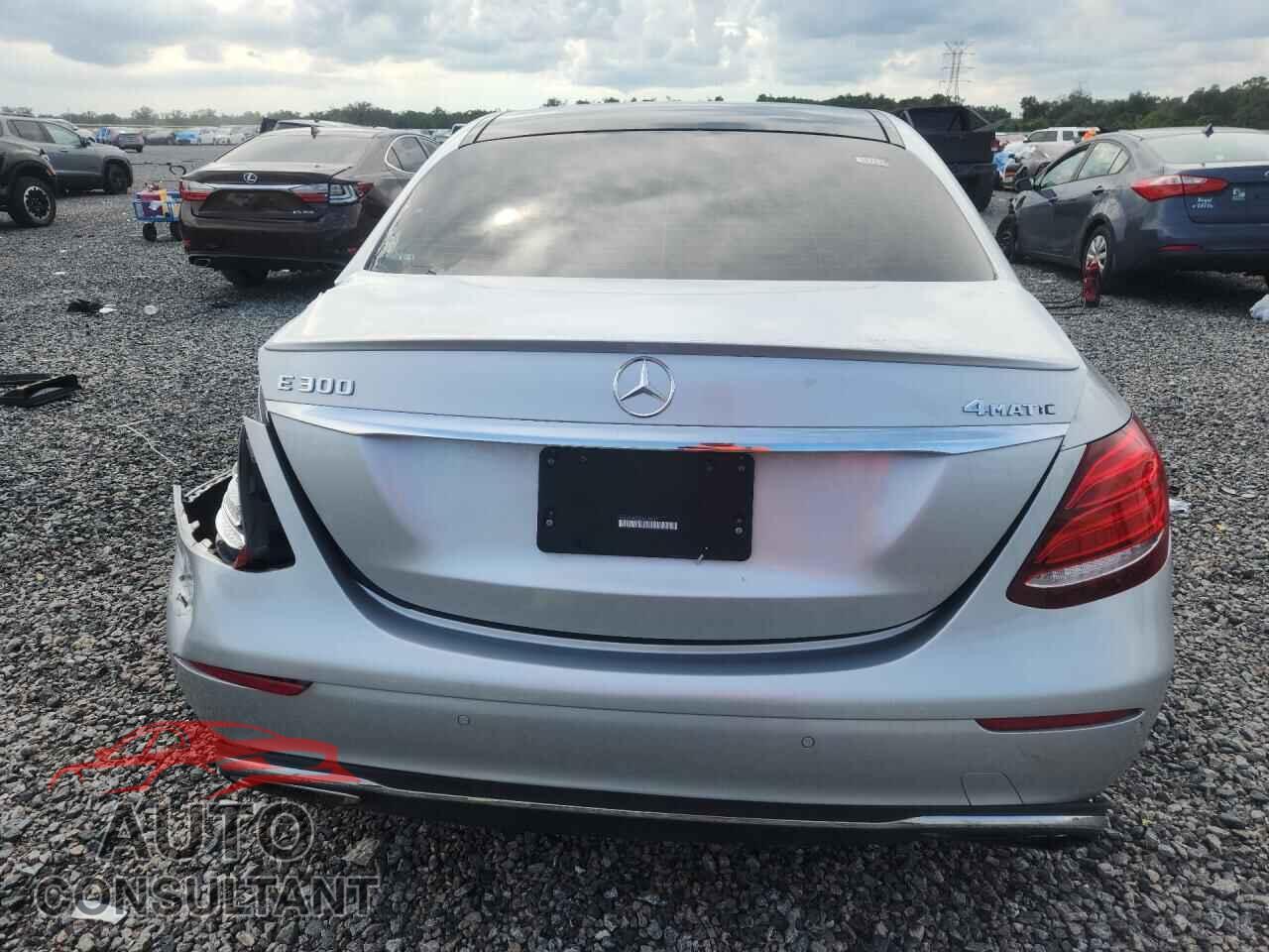 MERCEDES-BENZ E-CLASS 2017 - WDDZF4KB2HA208565