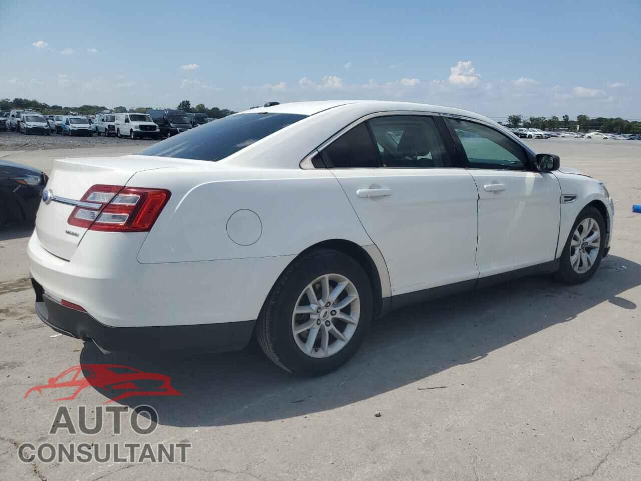 FORD TAURUS 2013 - 1FAHP2D86DG141555