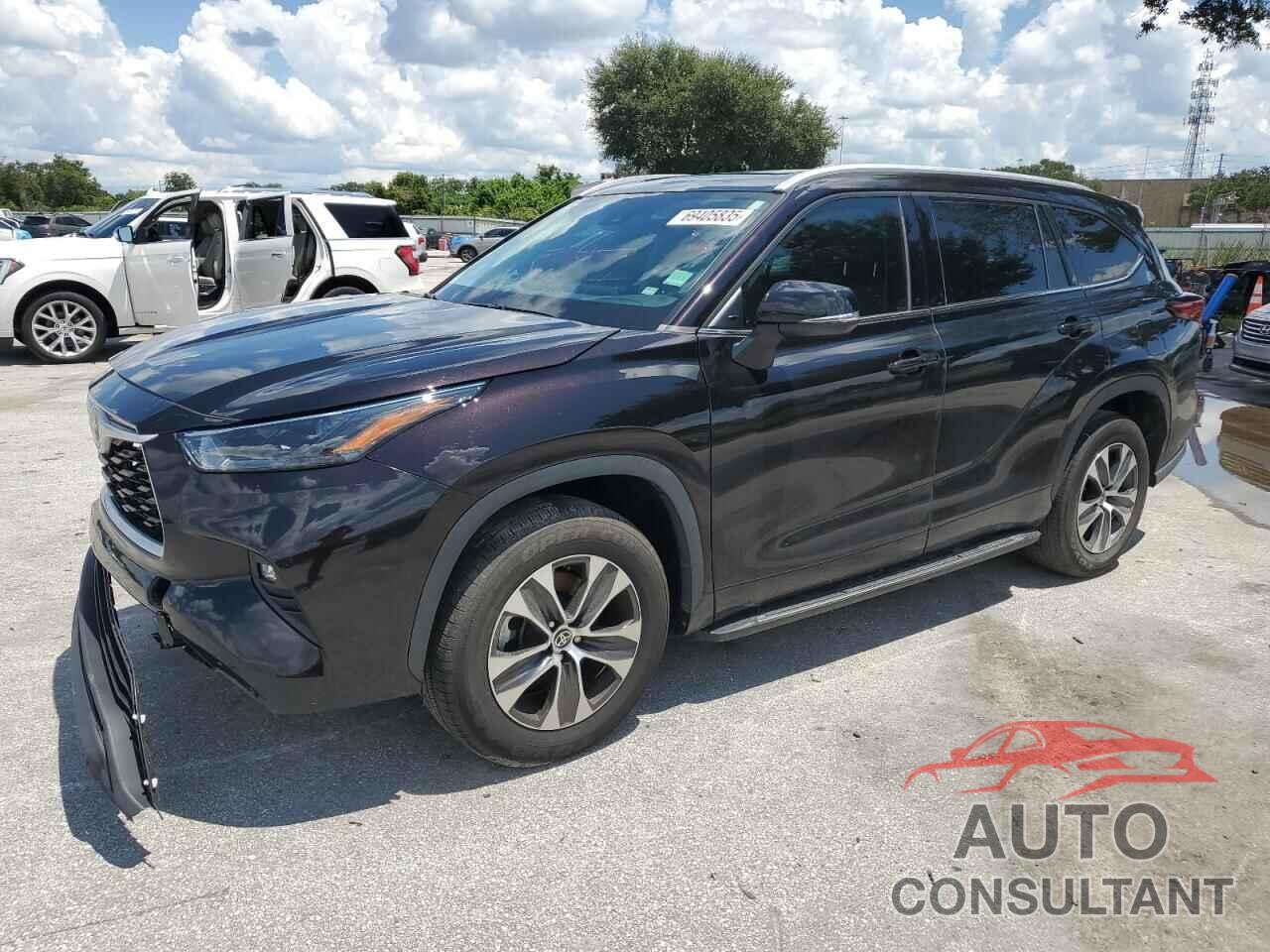 TOYOTA HIGHLANDER 2022 - 5TDGZRAH2NS134512