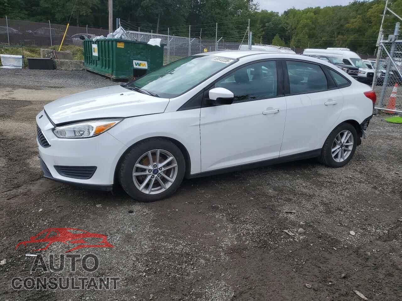 FORD FOCUS 2017 - 1FADP3F29HL242681