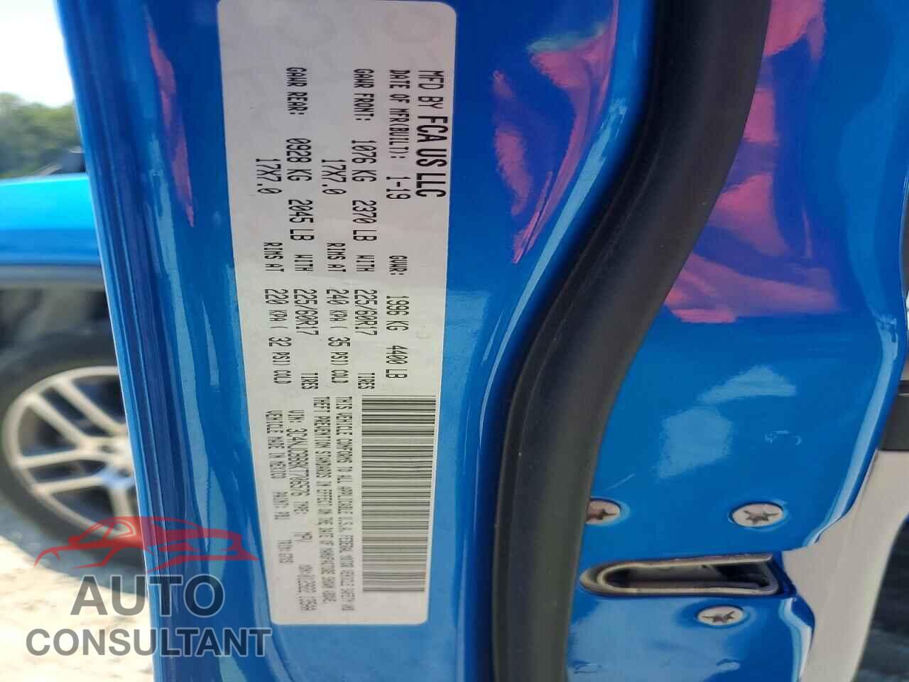 JEEP COMPASS 2019 - 3C4NJCBB8KT706576