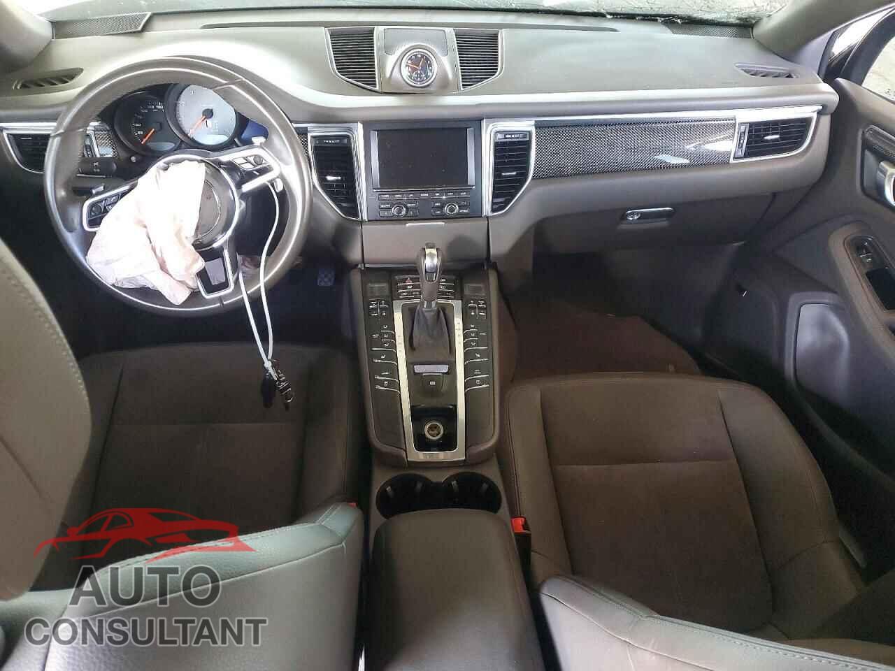 PORSCHE MACAN 2015 - WP1AB2A55FLB44671