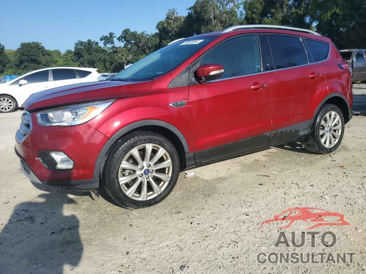 FORD ESCAPE 2017 - 1FMCU0J9XHUE65206