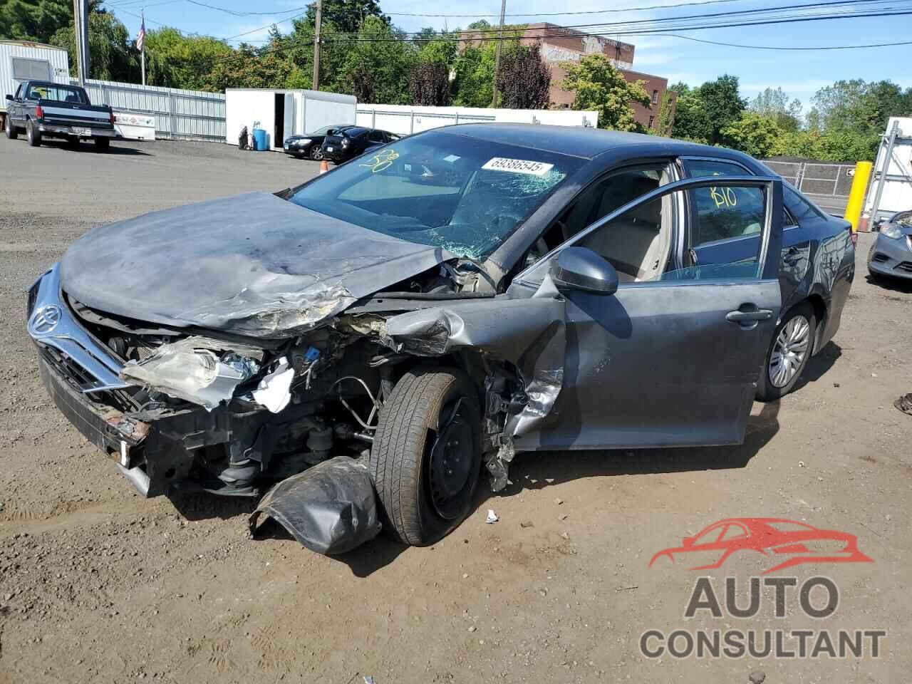 TOYOTA CAMRY 2013 - 4T4BF1FK8DR284323
