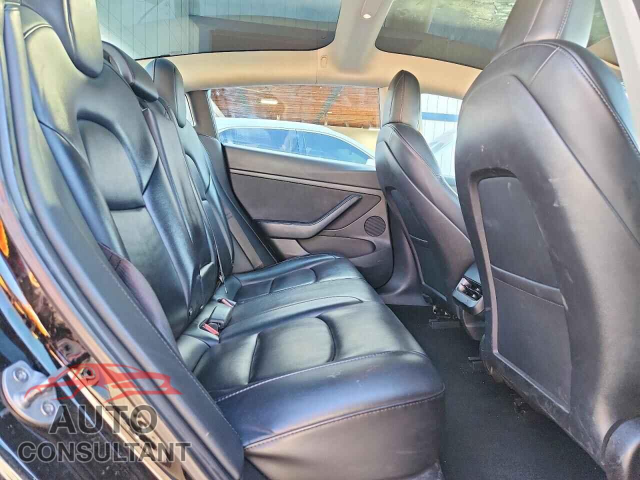 TESLA MODEL 3 2022 - 5YJ3E1EA3NF368767