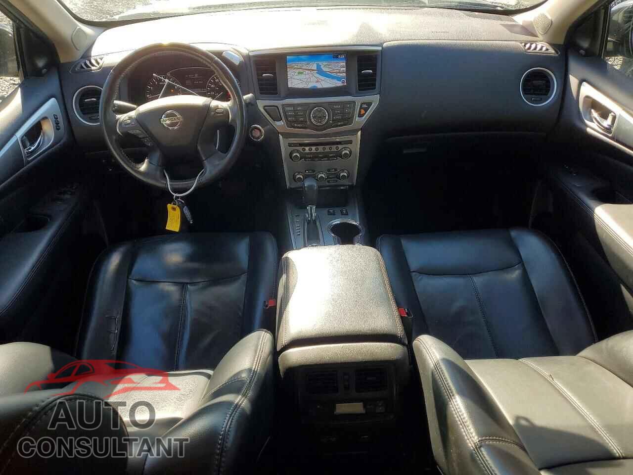 NISSAN PATHFINDER 2017 - 5N1DR2MM8HC644531