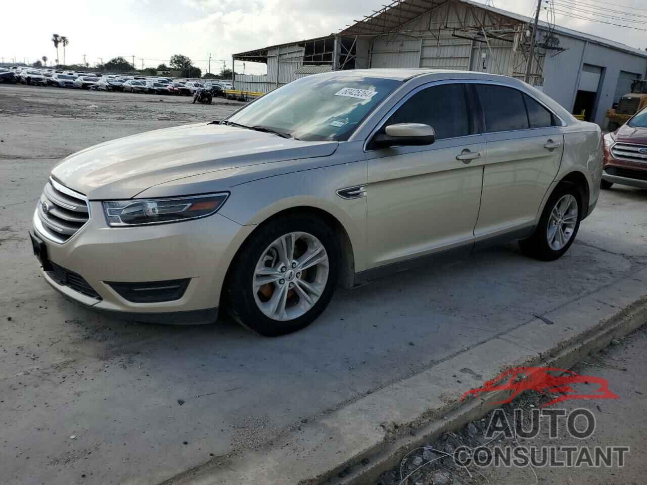 FORD TAURUS 2017 - 1FAHP2E86HG118720