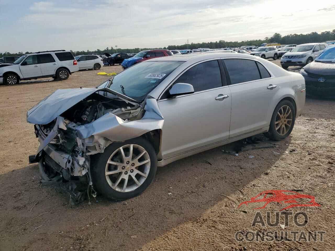 CHEVROLET MALIBU 2010 - 1G1ZE5E04AF319990