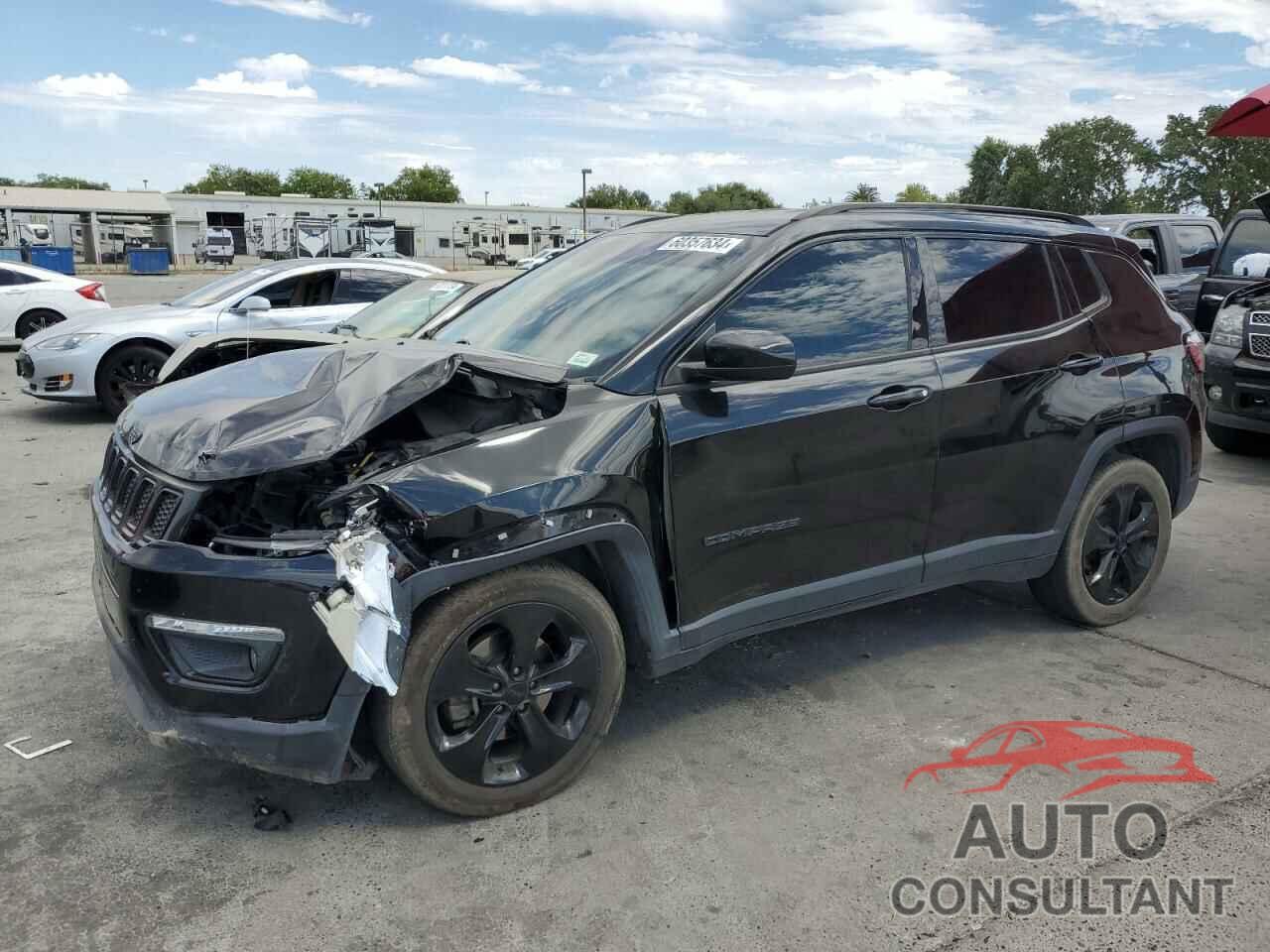 JEEP COMPASS 2018 - 3C4NJCBB0JT318384