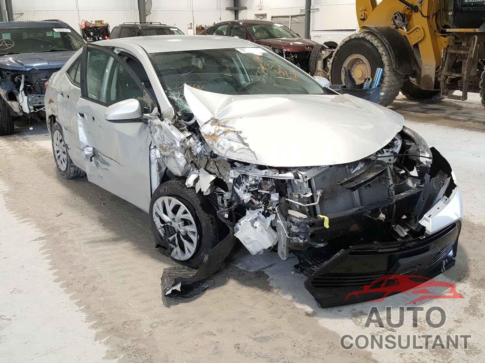 TOYOTA COROLLA 2018 - 5YFBURHE9JP739425