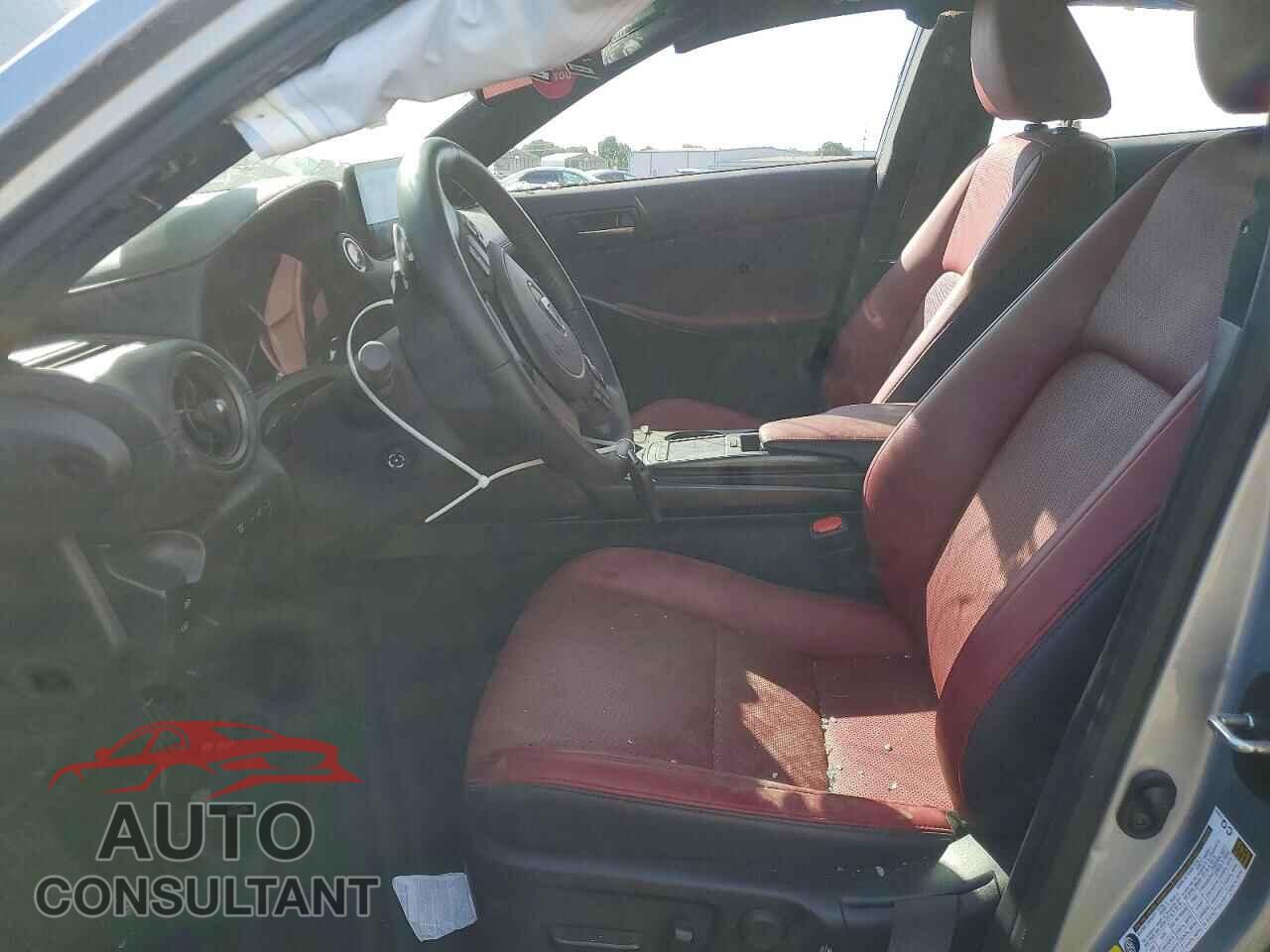 LEXUS IS 2023 - JTHDA1D28P5127543