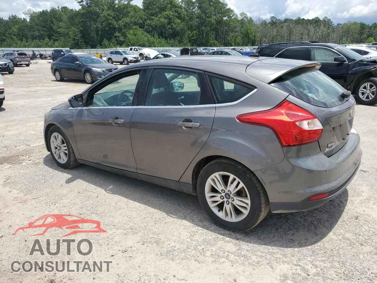FORD FOCUS 2012 - 1FAHP3M27CL247455