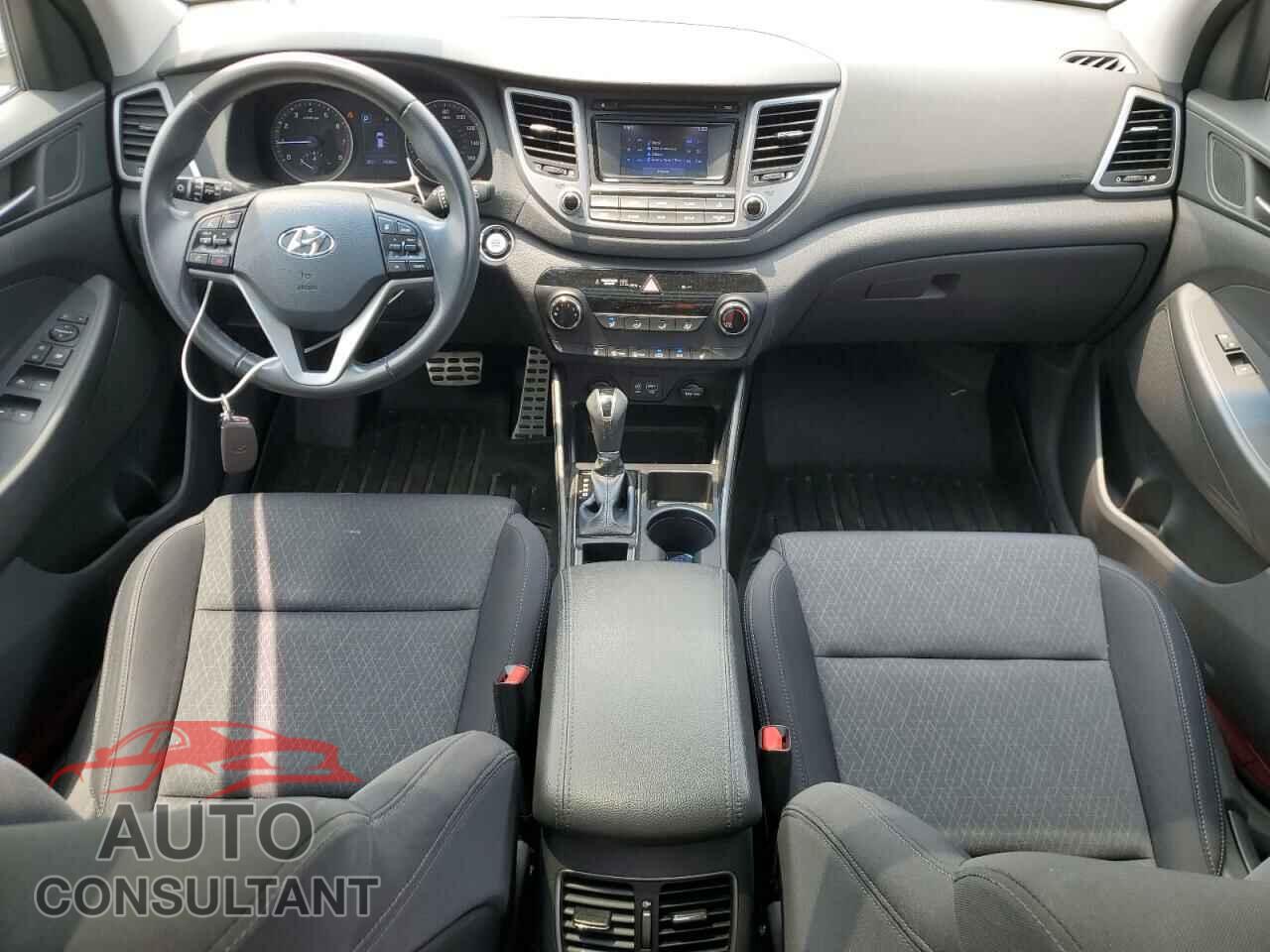 HYUNDAI TUCSON 2017 - KM8J3CA2XHU550450