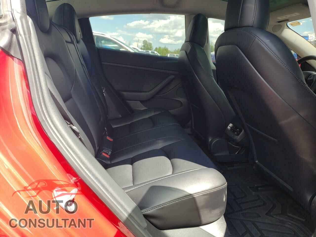 TESLA MODEL 3 2021 - 5YJ3E1EA0MF089971