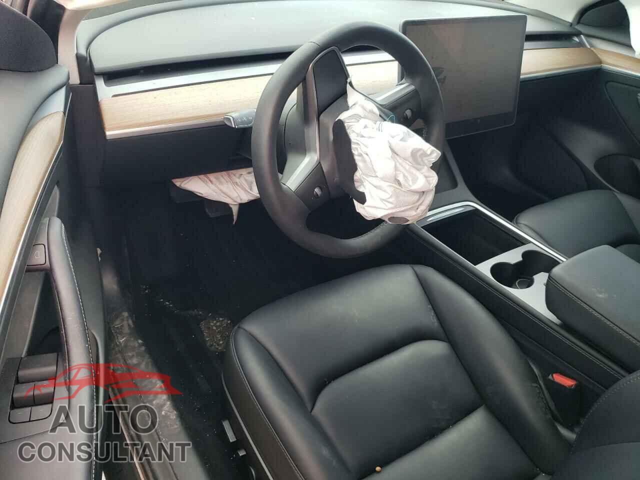 TESLA MODEL 3 2023 - 5YJ3E1EA7PF385512