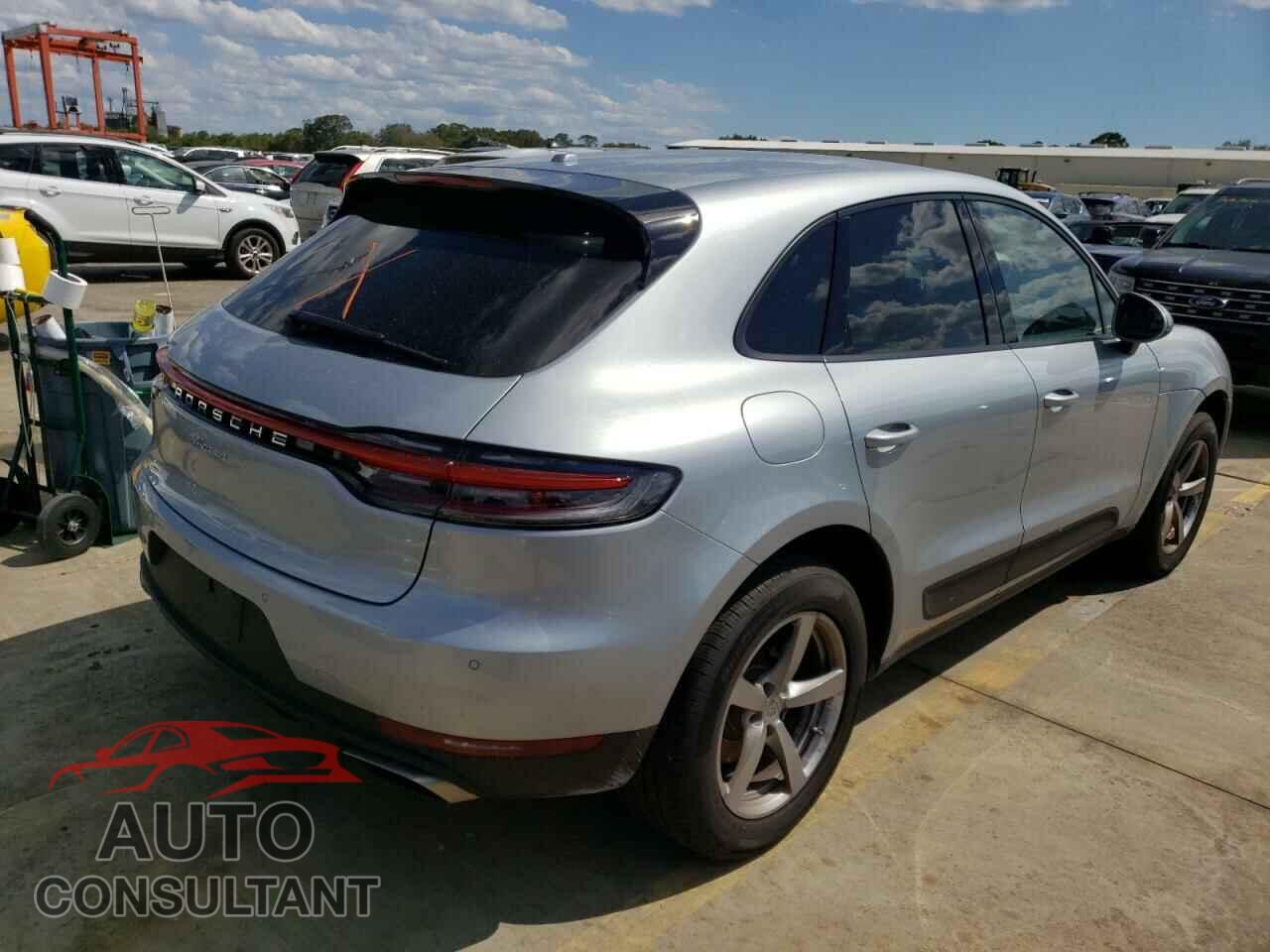PORSCHE MACAN 2021 - WP1AA2A59MLB11611