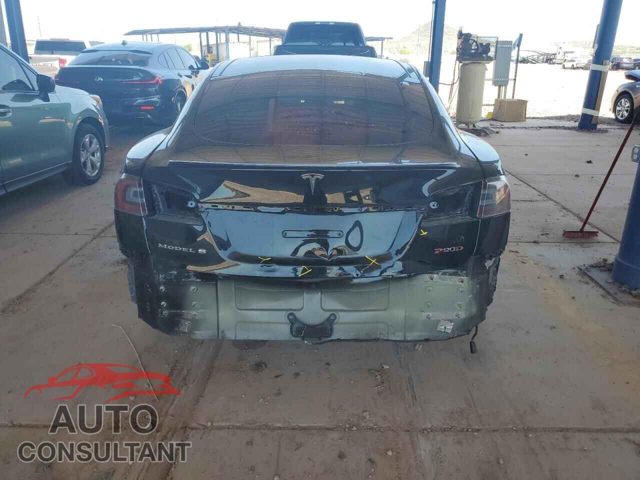 TESLA MODEL S 2016 - 5YJSA1E45GF142105