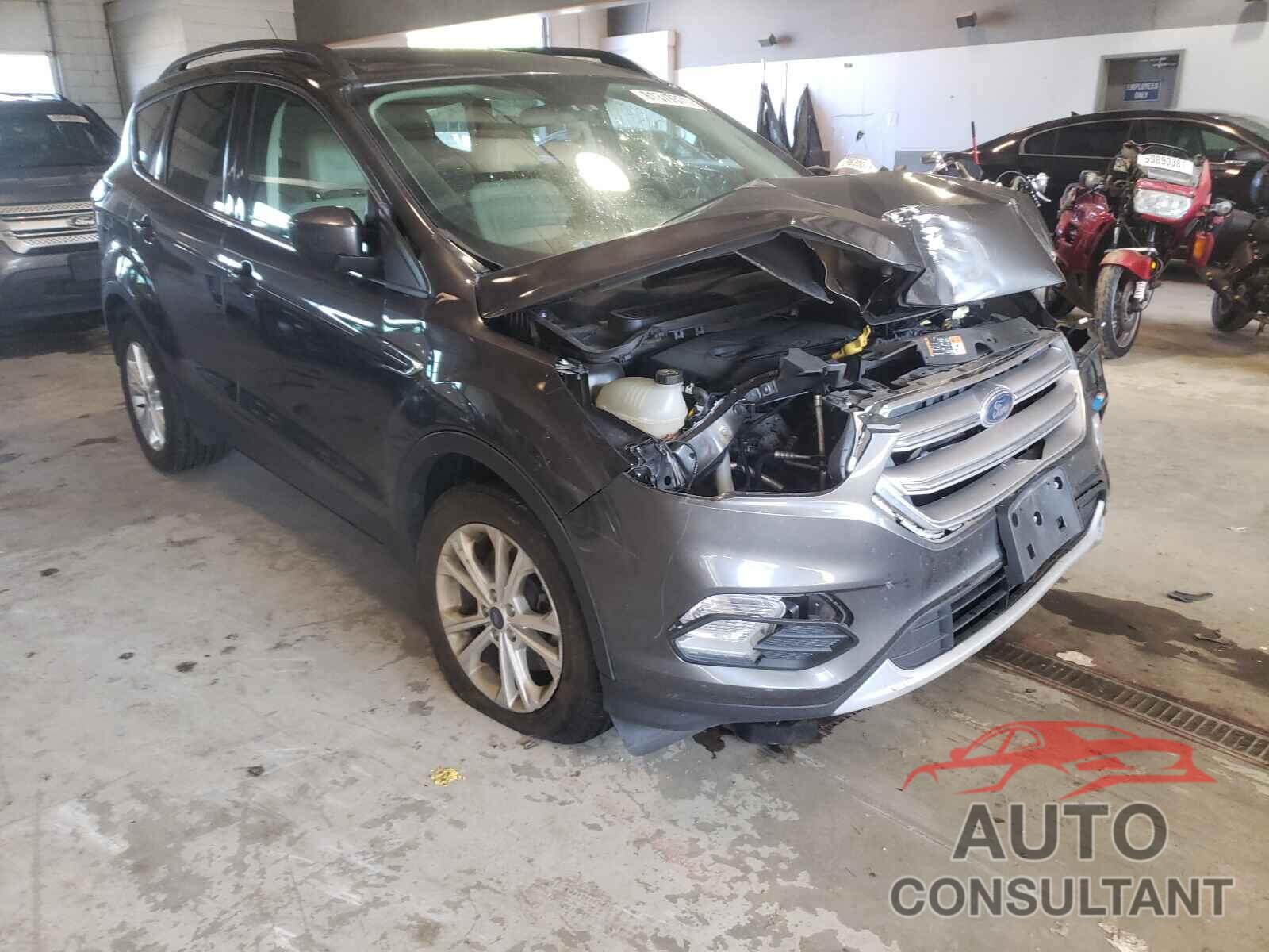FORD ESCAPE 2017 - 1FMCU9GD2HUD67626