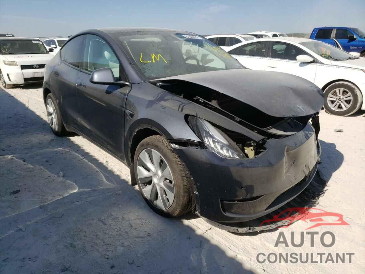 TESLA MODEL Y 2021 - 5YJYGDEE2MF262409