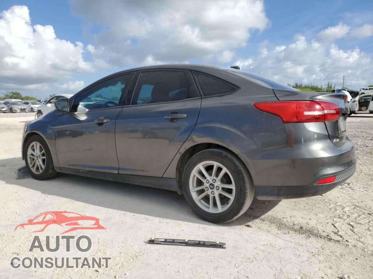 FORD FOCUS 2018 - 1FADP3F21JL298832
