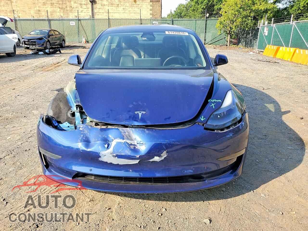 TESLA MODEL 3 2022 - 5YJ3E1EA8NF368862