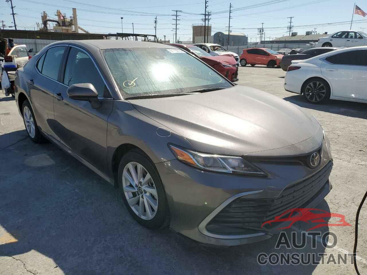 TOYOTA CAMRY 2021 - 4T1C11AK3MU452485