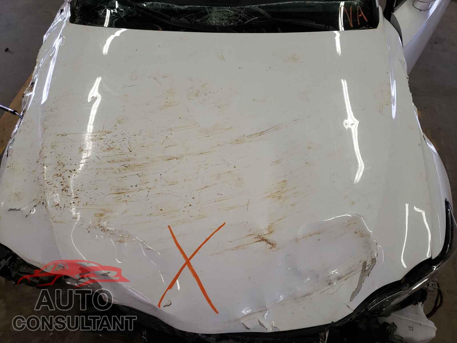 LEXUS IS 2017 - JTHBA1D22H5045476