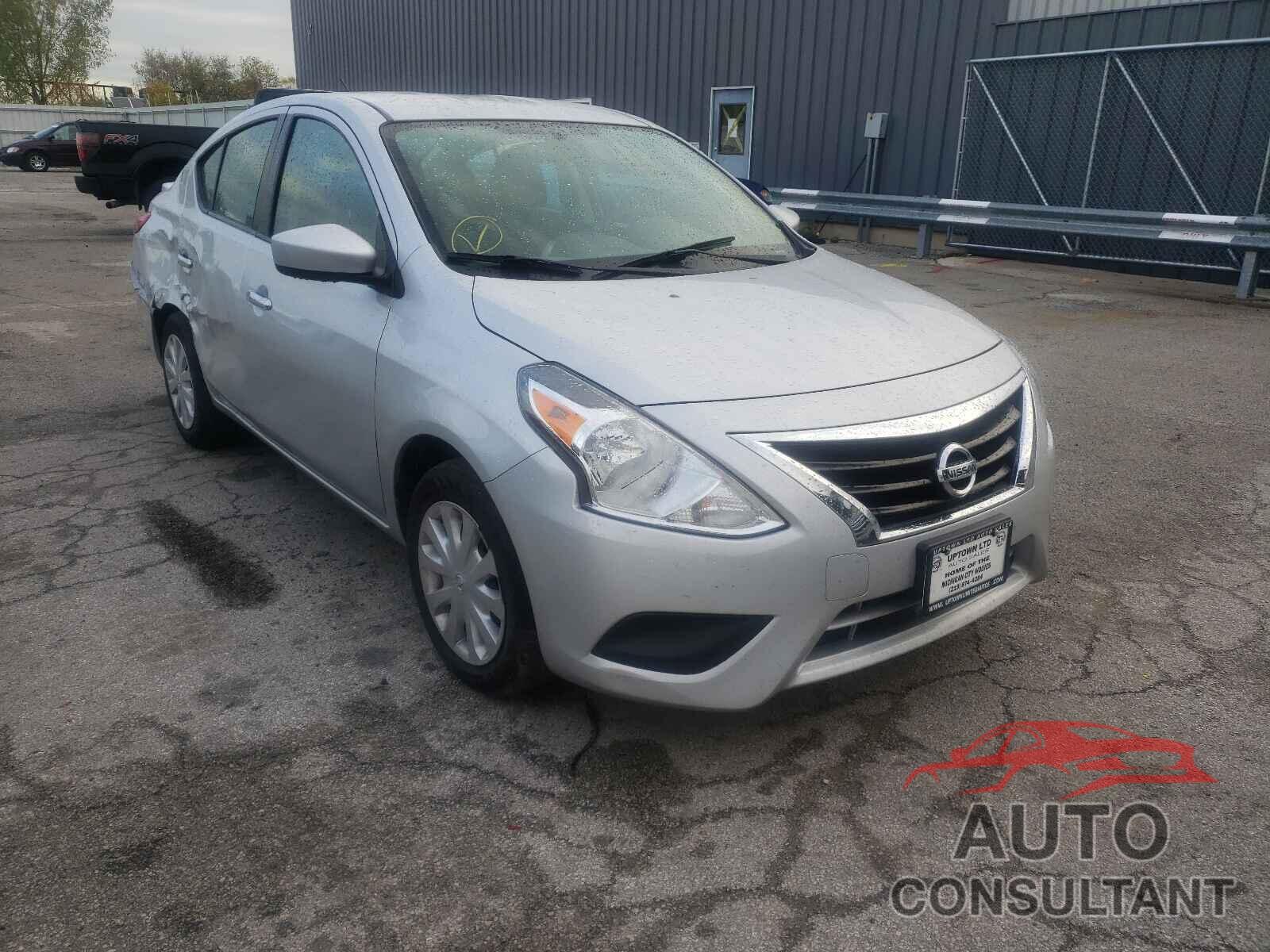 NISSAN VERSA 2017 - 3N1CN7APXHK437501