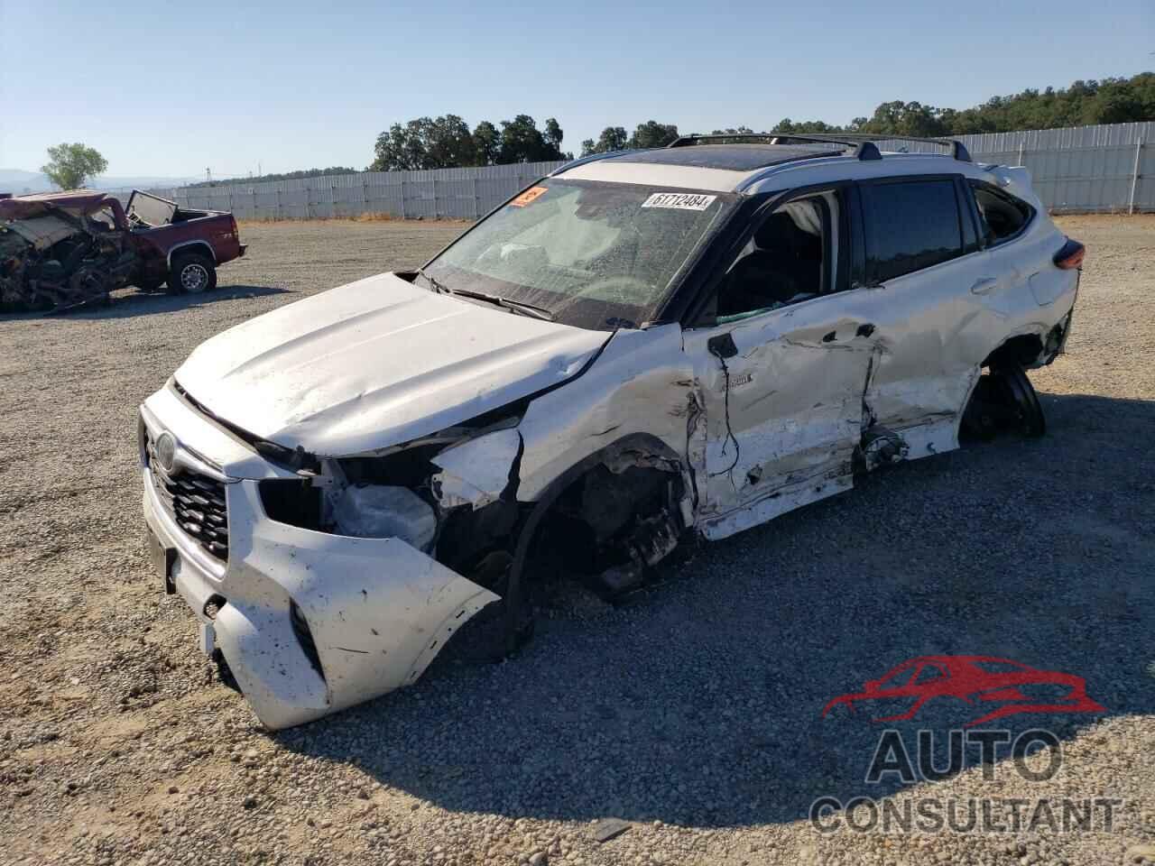 TOYOTA HIGHLANDER 2021 - 5TDEBRCH1MS021853