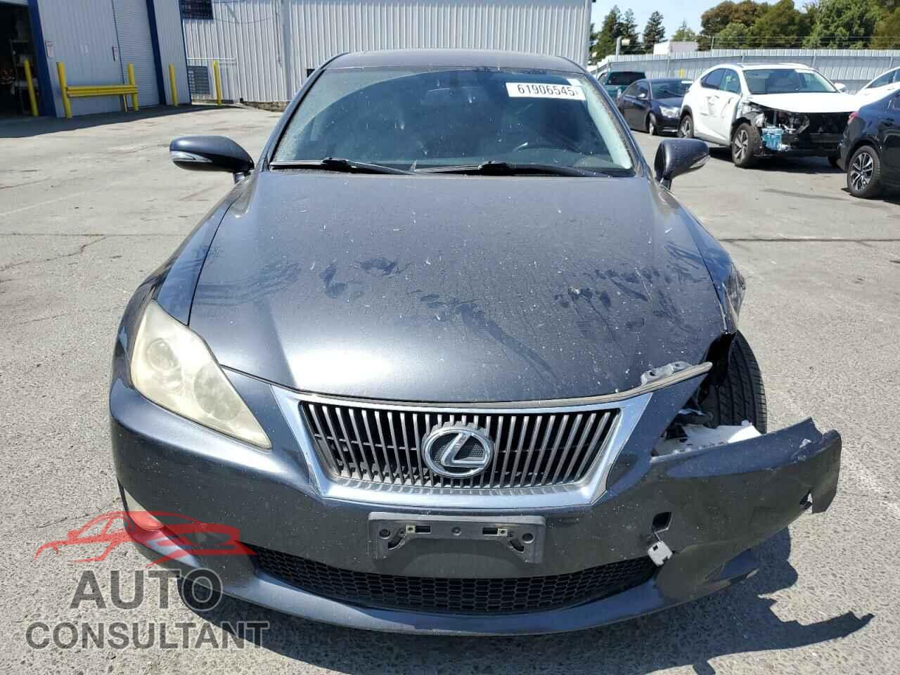 LEXUS IS 2010 - JTHBF5C25A2098528