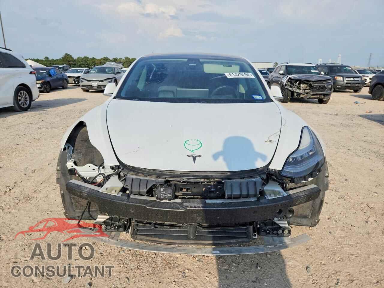 TESLA MODEL 3 2020 - 5YJ3E1EC2LF586908
