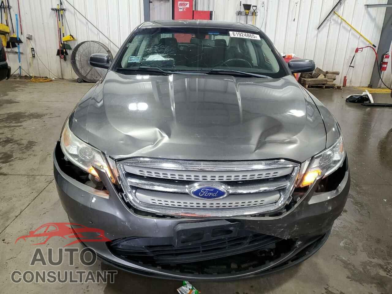 FORD TAURUS 2012 - 1FAHP2EW1CG116008