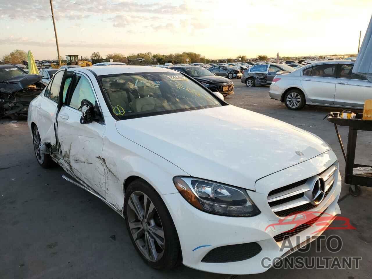 MERCEDES-BENZ C-CLASS 2017 - 55SWF4JB3HU202214